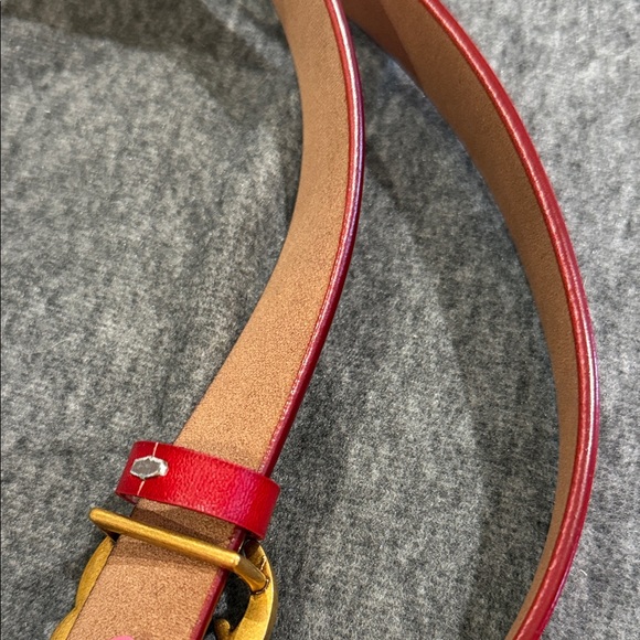 Red Belt with Golden Buckle - brand new - Picture 4 of 5
